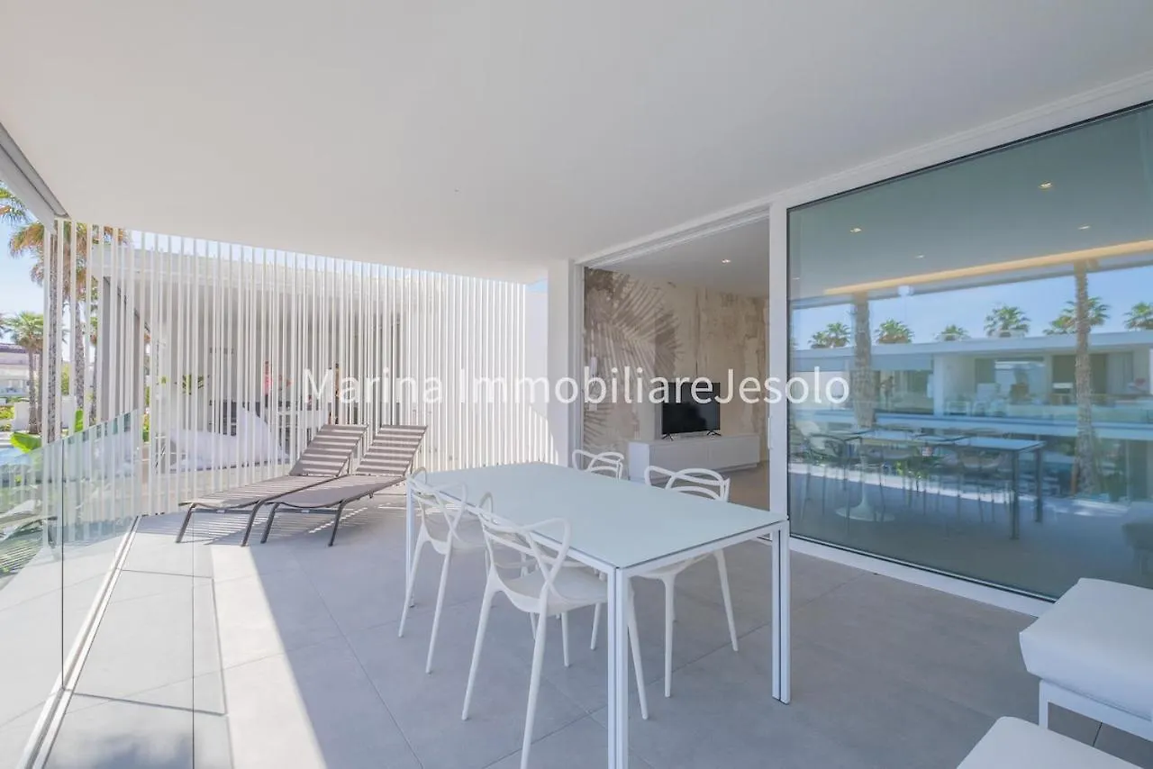 Palms Edition Lido di Jesolo 0*,  Italia